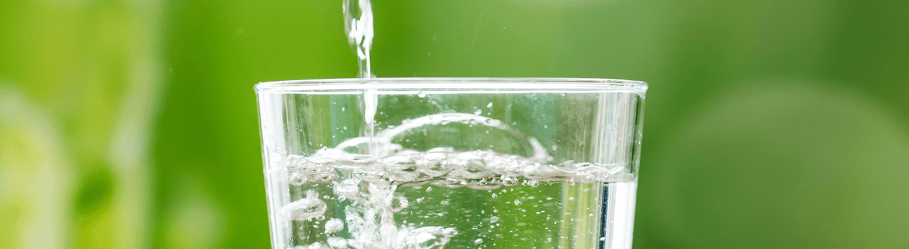 Как научиться регулярно пить воду